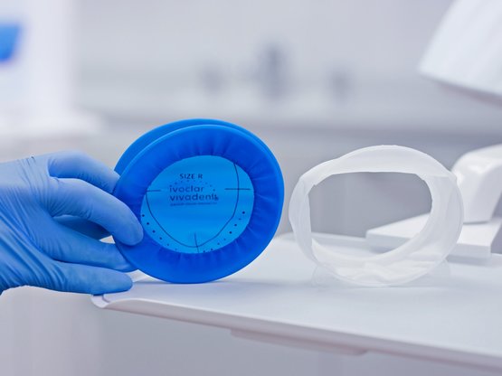 Ivoclar OptraDam und OptraGate 