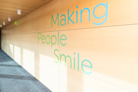 Ivoclar Making People Smile